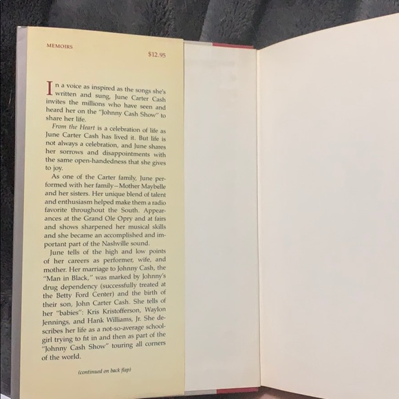 JUNE CARTER CASH SIGNED BOOK - Picture 13 of 16